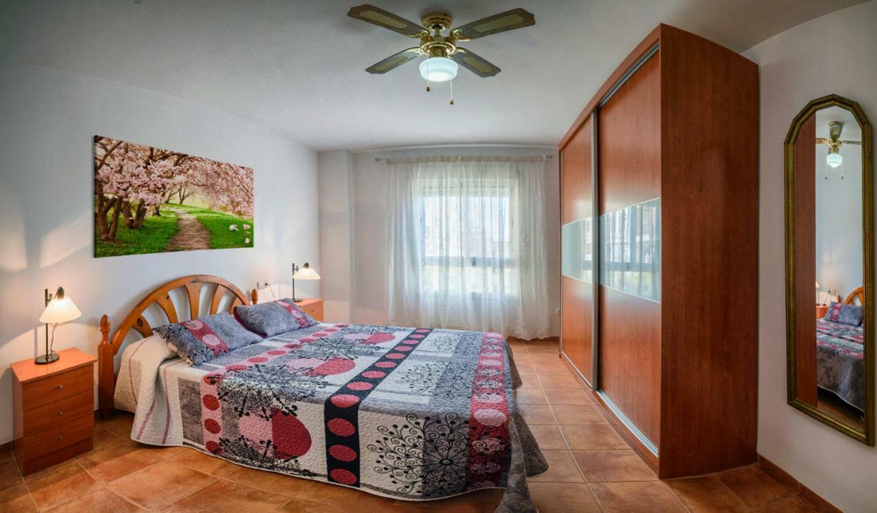Apartamento 90 M2 En La Mejor Zona De Roquetas Roquetas de Mar Exterior foto
