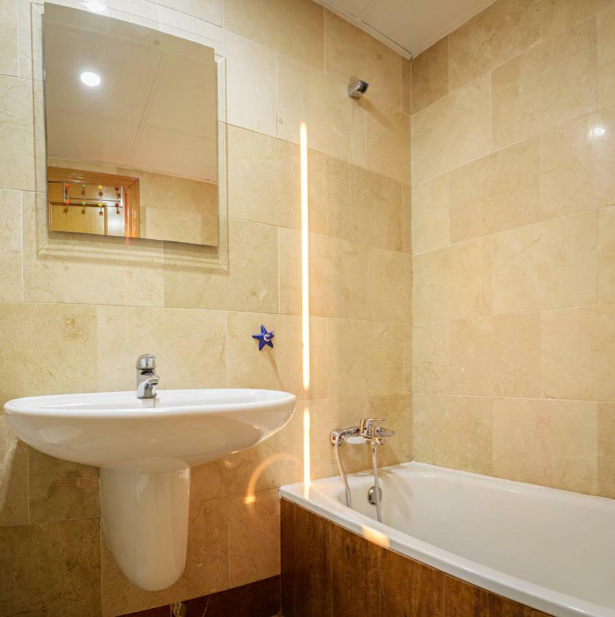 Apartamento 90 M2 En La Mejor Zona De Roquetas Roquetas de Mar Exterior foto